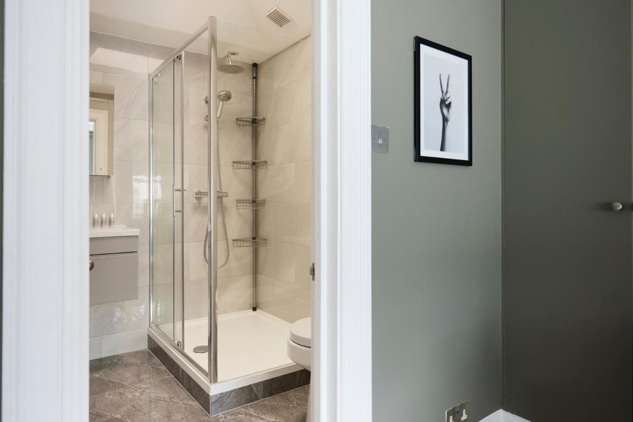 The South Kensington Wonder - Trendy 3Bdr House With Garden Apartamento Londres Exterior foto